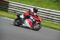 Mallory-park-Leicestershire;Mallory-park-photographs;Motorcycle-action-photographs;classic-bikes;event-digital-images;eventdigitalimages;mallory-park;no-limits-trackday;peter-wileman-photography;vintage-bikes;vintage-motorcycles;vmcc-festival-1000-bikes