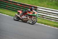 Mallory-park-Leicestershire;Mallory-park-photographs;Motorcycle-action-photographs;classic-bikes;event-digital-images;eventdigitalimages;mallory-park;no-limits-trackday;peter-wileman-photography;vintage-bikes;vintage-motorcycles;vmcc-festival-1000-bikes
