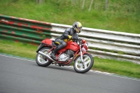 Mallory-park-Leicestershire;Mallory-park-photographs;Motorcycle-action-photographs;classic-bikes;event-digital-images;eventdigitalimages;mallory-park;no-limits-trackday;peter-wileman-photography;vintage-bikes;vintage-motorcycles;vmcc-festival-1000-bikes