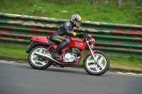 Mallory-park-Leicestershire;Mallory-park-photographs;Motorcycle-action-photographs;classic-bikes;event-digital-images;eventdigitalimages;mallory-park;no-limits-trackday;peter-wileman-photography;vintage-bikes;vintage-motorcycles;vmcc-festival-1000-bikes
