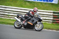Mallory-park-Leicestershire;Mallory-park-photographs;Motorcycle-action-photographs;classic-bikes;event-digital-images;eventdigitalimages;mallory-park;no-limits-trackday;peter-wileman-photography;vintage-bikes;vintage-motorcycles;vmcc-festival-1000-bikes
