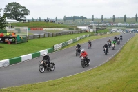 Mallory-park-Leicestershire;Mallory-park-photographs;Motorcycle-action-photographs;classic-bikes;event-digital-images;eventdigitalimages;mallory-park;no-limits-trackday;peter-wileman-photography;vintage-bikes;vintage-motorcycles;vmcc-festival-1000-bikes