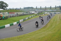 Mallory-park-Leicestershire;Mallory-park-photographs;Motorcycle-action-photographs;classic-bikes;event-digital-images;eventdigitalimages;mallory-park;no-limits-trackday;peter-wileman-photography;vintage-bikes;vintage-motorcycles;vmcc-festival-1000-bikes