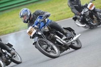 Mallory-park-Leicestershire;Mallory-park-photographs;Motorcycle-action-photographs;classic-bikes;event-digital-images;eventdigitalimages;mallory-park;no-limits-trackday;peter-wileman-photography;vintage-bikes;vintage-motorcycles;vmcc-festival-1000-bikes