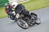 Mallory-park-Leicestershire;Mallory-park-photographs;Motorcycle-action-photographs;classic-bikes;event-digital-images;eventdigitalimages;mallory-park;no-limits-trackday;peter-wileman-photography;vintage-bikes;vintage-motorcycles;vmcc-festival-1000-bikes