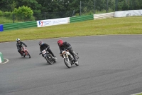 Mallory-park-Leicestershire;Mallory-park-photographs;Motorcycle-action-photographs;classic-bikes;event-digital-images;eventdigitalimages;mallory-park;no-limits-trackday;peter-wileman-photography;vintage-bikes;vintage-motorcycles;vmcc-festival-1000-bikes