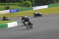 Mallory-park-Leicestershire;Mallory-park-photographs;Motorcycle-action-photographs;classic-bikes;event-digital-images;eventdigitalimages;mallory-park;no-limits-trackday;peter-wileman-photography;vintage-bikes;vintage-motorcycles;vmcc-festival-1000-bikes