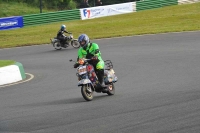 Mallory-park-Leicestershire;Mallory-park-photographs;Motorcycle-action-photographs;classic-bikes;event-digital-images;eventdigitalimages;mallory-park;no-limits-trackday;peter-wileman-photography;vintage-bikes;vintage-motorcycles;vmcc-festival-1000-bikes