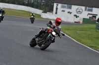 Mallory-park-Leicestershire;Mallory-park-photographs;Motorcycle-action-photographs;classic-bikes;event-digital-images;eventdigitalimages;mallory-park;no-limits-trackday;peter-wileman-photography;vintage-bikes;vintage-motorcycles;vmcc-festival-1000-bikes