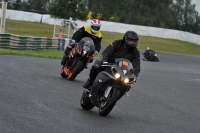 Mallory-park-Leicestershire;Mallory-park-photographs;Motorcycle-action-photographs;classic-bikes;event-digital-images;eventdigitalimages;mallory-park;no-limits-trackday;peter-wileman-photography;vintage-bikes;vintage-motorcycles;vmcc-festival-1000-bikes