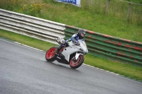 Mallory-park-Leicestershire;Mallory-park-photographs;Motorcycle-action-photographs;classic-bikes;event-digital-images;eventdigitalimages;mallory-park;no-limits-trackday;peter-wileman-photography;vintage-bikes;vintage-motorcycles;vmcc-festival-1000-bikes