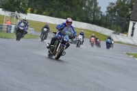 Mallory-park-Leicestershire;Mallory-park-photographs;Motorcycle-action-photographs;classic-bikes;event-digital-images;eventdigitalimages;mallory-park;no-limits-trackday;peter-wileman-photography;vintage-bikes;vintage-motorcycles;vmcc-festival-1000-bikes