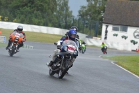 Mallory-park-Leicestershire;Mallory-park-photographs;Motorcycle-action-photographs;classic-bikes;event-digital-images;eventdigitalimages;mallory-park;no-limits-trackday;peter-wileman-photography;vintage-bikes;vintage-motorcycles;vmcc-festival-1000-bikes