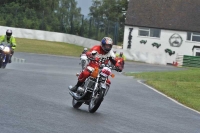 Mallory-park-Leicestershire;Mallory-park-photographs;Motorcycle-action-photographs;classic-bikes;event-digital-images;eventdigitalimages;mallory-park;no-limits-trackday;peter-wileman-photography;vintage-bikes;vintage-motorcycles;vmcc-festival-1000-bikes