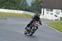 Mallory-park-Leicestershire;Mallory-park-photographs;Motorcycle-action-photographs;classic-bikes;event-digital-images;eventdigitalimages;mallory-park;no-limits-trackday;peter-wileman-photography;vintage-bikes;vintage-motorcycles;vmcc-festival-1000-bikes