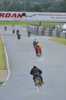 Mallory-park-Leicestershire;Mallory-park-photographs;Motorcycle-action-photographs;classic-bikes;event-digital-images;eventdigitalimages;mallory-park;no-limits-trackday;peter-wileman-photography;vintage-bikes;vintage-motorcycles;vmcc-festival-1000-bikes