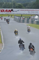 Mallory-park-Leicestershire;Mallory-park-photographs;Motorcycle-action-photographs;classic-bikes;event-digital-images;eventdigitalimages;mallory-park;no-limits-trackday;peter-wileman-photography;vintage-bikes;vintage-motorcycles;vmcc-festival-1000-bikes