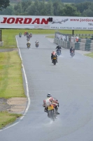 Mallory-park-Leicestershire;Mallory-park-photographs;Motorcycle-action-photographs;classic-bikes;event-digital-images;eventdigitalimages;mallory-park;no-limits-trackday;peter-wileman-photography;vintage-bikes;vintage-motorcycles;vmcc-festival-1000-bikes