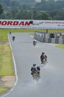 Mallory-park-Leicestershire;Mallory-park-photographs;Motorcycle-action-photographs;classic-bikes;event-digital-images;eventdigitalimages;mallory-park;no-limits-trackday;peter-wileman-photography;vintage-bikes;vintage-motorcycles;vmcc-festival-1000-bikes