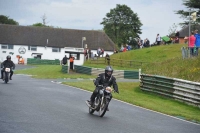 Mallory-park-Leicestershire;Mallory-park-photographs;Motorcycle-action-photographs;classic-bikes;event-digital-images;eventdigitalimages;mallory-park;no-limits-trackday;peter-wileman-photography;vintage-bikes;vintage-motorcycles;vmcc-festival-1000-bikes