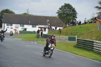 Mallory-park-Leicestershire;Mallory-park-photographs;Motorcycle-action-photographs;classic-bikes;event-digital-images;eventdigitalimages;mallory-park;no-limits-trackday;peter-wileman-photography;vintage-bikes;vintage-motorcycles;vmcc-festival-1000-bikes