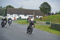 Mallory-park-Leicestershire;Mallory-park-photographs;Motorcycle-action-photographs;classic-bikes;event-digital-images;eventdigitalimages;mallory-park;no-limits-trackday;peter-wileman-photography;vintage-bikes;vintage-motorcycles;vmcc-festival-1000-bikes