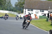 Mallory-park-Leicestershire;Mallory-park-photographs;Motorcycle-action-photographs;classic-bikes;event-digital-images;eventdigitalimages;mallory-park;no-limits-trackday;peter-wileman-photography;vintage-bikes;vintage-motorcycles;vmcc-festival-1000-bikes