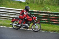 Mallory-park-Leicestershire;Mallory-park-photographs;Motorcycle-action-photographs;classic-bikes;event-digital-images;eventdigitalimages;mallory-park;no-limits-trackday;peter-wileman-photography;vintage-bikes;vintage-motorcycles;vmcc-festival-1000-bikes