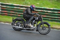 Mallory-park-Leicestershire;Mallory-park-photographs;Motorcycle-action-photographs;classic-bikes;event-digital-images;eventdigitalimages;mallory-park;no-limits-trackday;peter-wileman-photography;vintage-bikes;vintage-motorcycles;vmcc-festival-1000-bikes