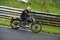 Mallory-park-Leicestershire;Mallory-park-photographs;Motorcycle-action-photographs;classic-bikes;event-digital-images;eventdigitalimages;mallory-park;no-limits-trackday;peter-wileman-photography;vintage-bikes;vintage-motorcycles;vmcc-festival-1000-bikes