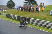 Mallory-park-Leicestershire;Mallory-park-photographs;Motorcycle-action-photographs;classic-bikes;event-digital-images;eventdigitalimages;mallory-park;no-limits-trackday;peter-wileman-photography;vintage-bikes;vintage-motorcycles;vmcc-festival-1000-bikes