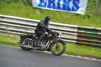 Mallory-park-Leicestershire;Mallory-park-photographs;Motorcycle-action-photographs;classic-bikes;event-digital-images;eventdigitalimages;mallory-park;no-limits-trackday;peter-wileman-photography;vintage-bikes;vintage-motorcycles;vmcc-festival-1000-bikes