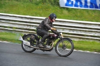 Mallory-park-Leicestershire;Mallory-park-photographs;Motorcycle-action-photographs;classic-bikes;event-digital-images;eventdigitalimages;mallory-park;no-limits-trackday;peter-wileman-photography;vintage-bikes;vintage-motorcycles;vmcc-festival-1000-bikes