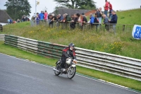 Mallory-park-Leicestershire;Mallory-park-photographs;Motorcycle-action-photographs;classic-bikes;event-digital-images;eventdigitalimages;mallory-park;no-limits-trackday;peter-wileman-photography;vintage-bikes;vintage-motorcycles;vmcc-festival-1000-bikes