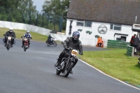 Mallory-park-Leicestershire;Mallory-park-photographs;Motorcycle-action-photographs;classic-bikes;event-digital-images;eventdigitalimages;mallory-park;no-limits-trackday;peter-wileman-photography;vintage-bikes;vintage-motorcycles;vmcc-festival-1000-bikes