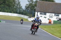 Mallory-park-Leicestershire;Mallory-park-photographs;Motorcycle-action-photographs;classic-bikes;event-digital-images;eventdigitalimages;mallory-park;no-limits-trackday;peter-wileman-photography;vintage-bikes;vintage-motorcycles;vmcc-festival-1000-bikes