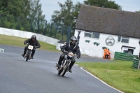 Mallory-park-Leicestershire;Mallory-park-photographs;Motorcycle-action-photographs;classic-bikes;event-digital-images;eventdigitalimages;mallory-park;no-limits-trackday;peter-wileman-photography;vintage-bikes;vintage-motorcycles;vmcc-festival-1000-bikes