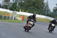 Mallory-park-Leicestershire;Mallory-park-photographs;Motorcycle-action-photographs;classic-bikes;event-digital-images;eventdigitalimages;mallory-park;no-limits-trackday;peter-wileman-photography;vintage-bikes;vintage-motorcycles;vmcc-festival-1000-bikes