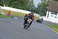 Mallory-park-Leicestershire;Mallory-park-photographs;Motorcycle-action-photographs;classic-bikes;event-digital-images;eventdigitalimages;mallory-park;no-limits-trackday;peter-wileman-photography;vintage-bikes;vintage-motorcycles;vmcc-festival-1000-bikes