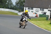 Mallory-park-Leicestershire;Mallory-park-photographs;Motorcycle-action-photographs;classic-bikes;event-digital-images;eventdigitalimages;mallory-park;no-limits-trackday;peter-wileman-photography;vintage-bikes;vintage-motorcycles;vmcc-festival-1000-bikes