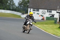 Mallory-park-Leicestershire;Mallory-park-photographs;Motorcycle-action-photographs;classic-bikes;event-digital-images;eventdigitalimages;mallory-park;no-limits-trackday;peter-wileman-photography;vintage-bikes;vintage-motorcycles;vmcc-festival-1000-bikes