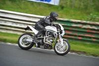 Mallory-park-Leicestershire;Mallory-park-photographs;Motorcycle-action-photographs;classic-bikes;event-digital-images;eventdigitalimages;mallory-park;no-limits-trackday;peter-wileman-photography;vintage-bikes;vintage-motorcycles;vmcc-festival-1000-bikes