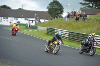 Mallory-park-Leicestershire;Mallory-park-photographs;Motorcycle-action-photographs;classic-bikes;event-digital-images;eventdigitalimages;mallory-park;no-limits-trackday;peter-wileman-photography;vintage-bikes;vintage-motorcycles;vmcc-festival-1000-bikes