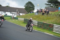 Mallory-park-Leicestershire;Mallory-park-photographs;Motorcycle-action-photographs;classic-bikes;event-digital-images;eventdigitalimages;mallory-park;no-limits-trackday;peter-wileman-photography;vintage-bikes;vintage-motorcycles;vmcc-festival-1000-bikes