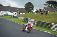 Mallory-park-Leicestershire;Mallory-park-photographs;Motorcycle-action-photographs;classic-bikes;event-digital-images;eventdigitalimages;mallory-park;no-limits-trackday;peter-wileman-photography;vintage-bikes;vintage-motorcycles;vmcc-festival-1000-bikes