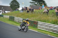 Mallory-park-Leicestershire;Mallory-park-photographs;Motorcycle-action-photographs;classic-bikes;event-digital-images;eventdigitalimages;mallory-park;no-limits-trackday;peter-wileman-photography;vintage-bikes;vintage-motorcycles;vmcc-festival-1000-bikes