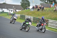 Mallory-park-Leicestershire;Mallory-park-photographs;Motorcycle-action-photographs;classic-bikes;event-digital-images;eventdigitalimages;mallory-park;no-limits-trackday;peter-wileman-photography;vintage-bikes;vintage-motorcycles;vmcc-festival-1000-bikes