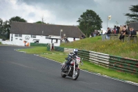 Mallory-park-Leicestershire;Mallory-park-photographs;Motorcycle-action-photographs;classic-bikes;event-digital-images;eventdigitalimages;mallory-park;no-limits-trackday;peter-wileman-photography;vintage-bikes;vintage-motorcycles;vmcc-festival-1000-bikes