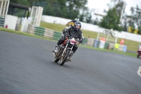 Mallory-park-Leicestershire;Mallory-park-photographs;Motorcycle-action-photographs;classic-bikes;event-digital-images;eventdigitalimages;mallory-park;no-limits-trackday;peter-wileman-photography;vintage-bikes;vintage-motorcycles;vmcc-festival-1000-bikes