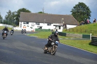 Mallory-park-Leicestershire;Mallory-park-photographs;Motorcycle-action-photographs;classic-bikes;event-digital-images;eventdigitalimages;mallory-park;no-limits-trackday;peter-wileman-photography;vintage-bikes;vintage-motorcycles;vmcc-festival-1000-bikes